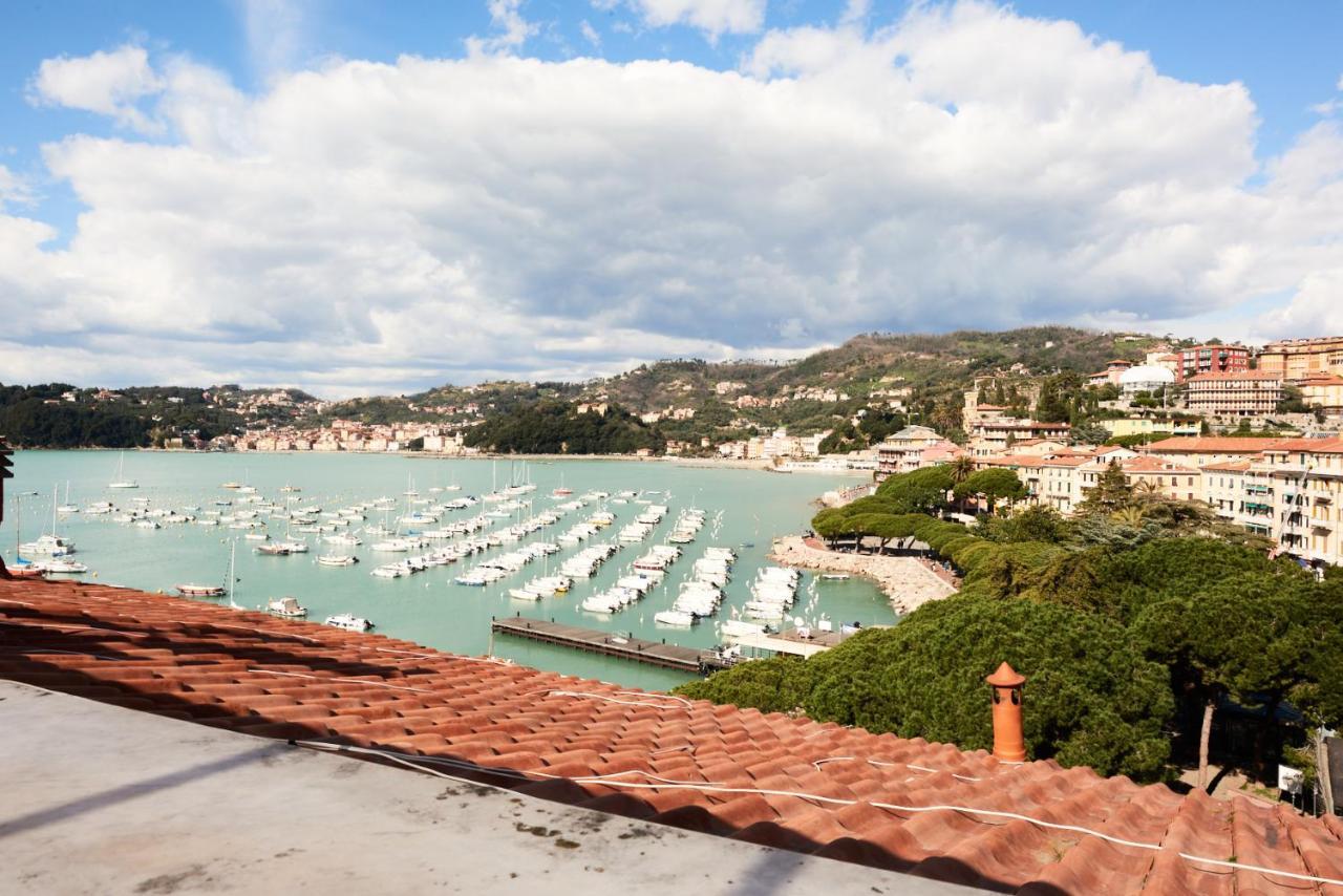 Square Views Apartment Lerici Exterior photo