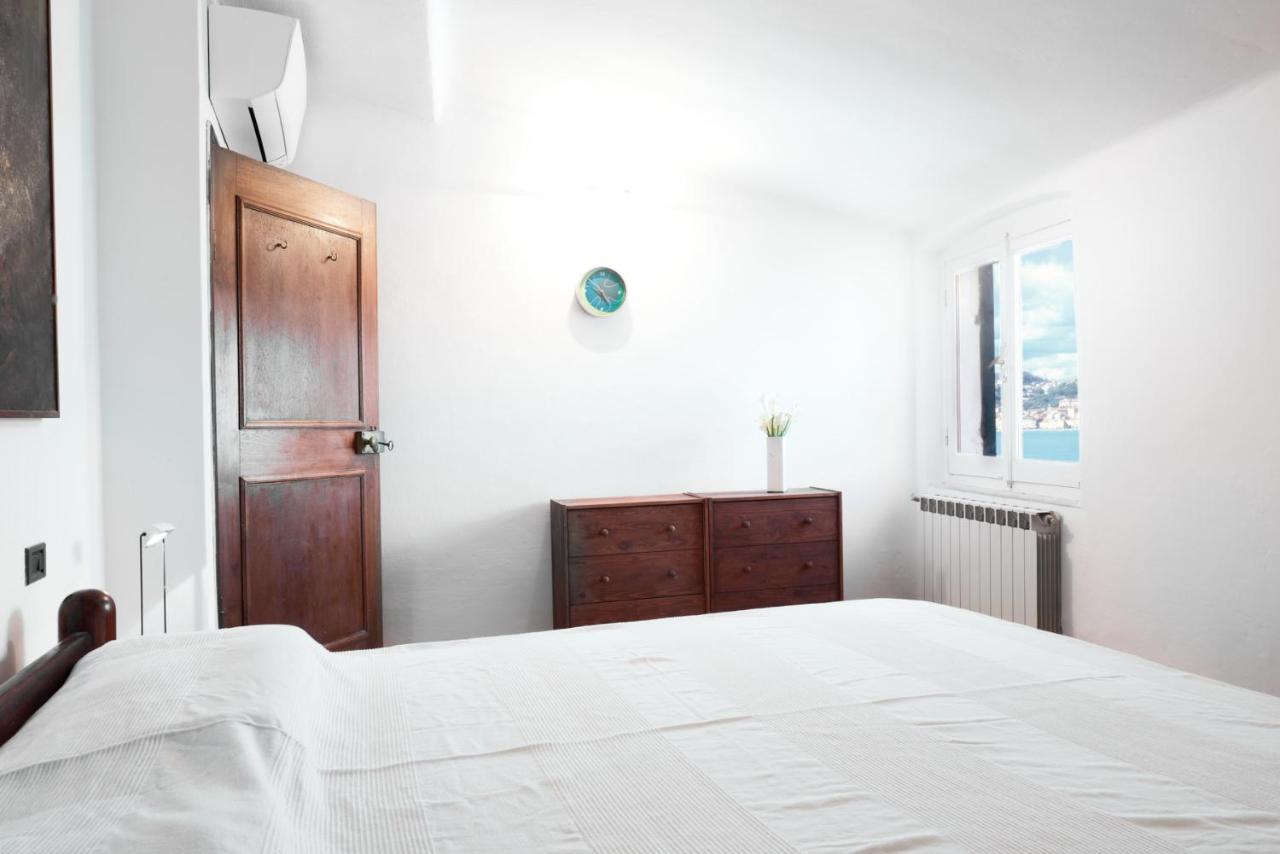 Square Views Apartment Lerici Exterior photo